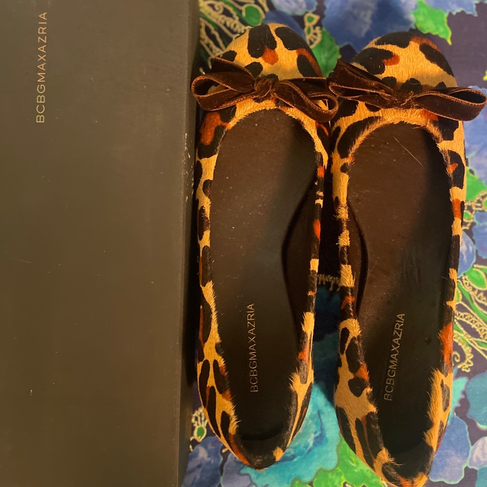 CLEARANCE - ANY 2 PAIRS OF SHOES $35 BCBG  Max Aria Leopard Size 6.5